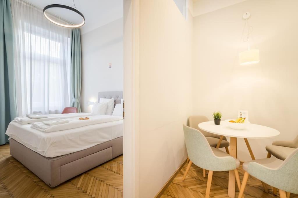 Klauzal City Garden Apartments - 2-Bedroom K34 부다페스트 외부 사진