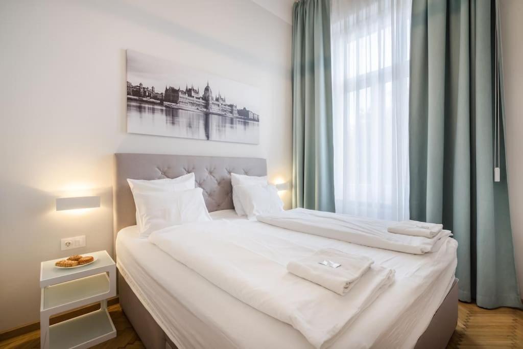 Klauzal City Garden Apartments - 2-Bedroom K34 부다페스트 외부 사진